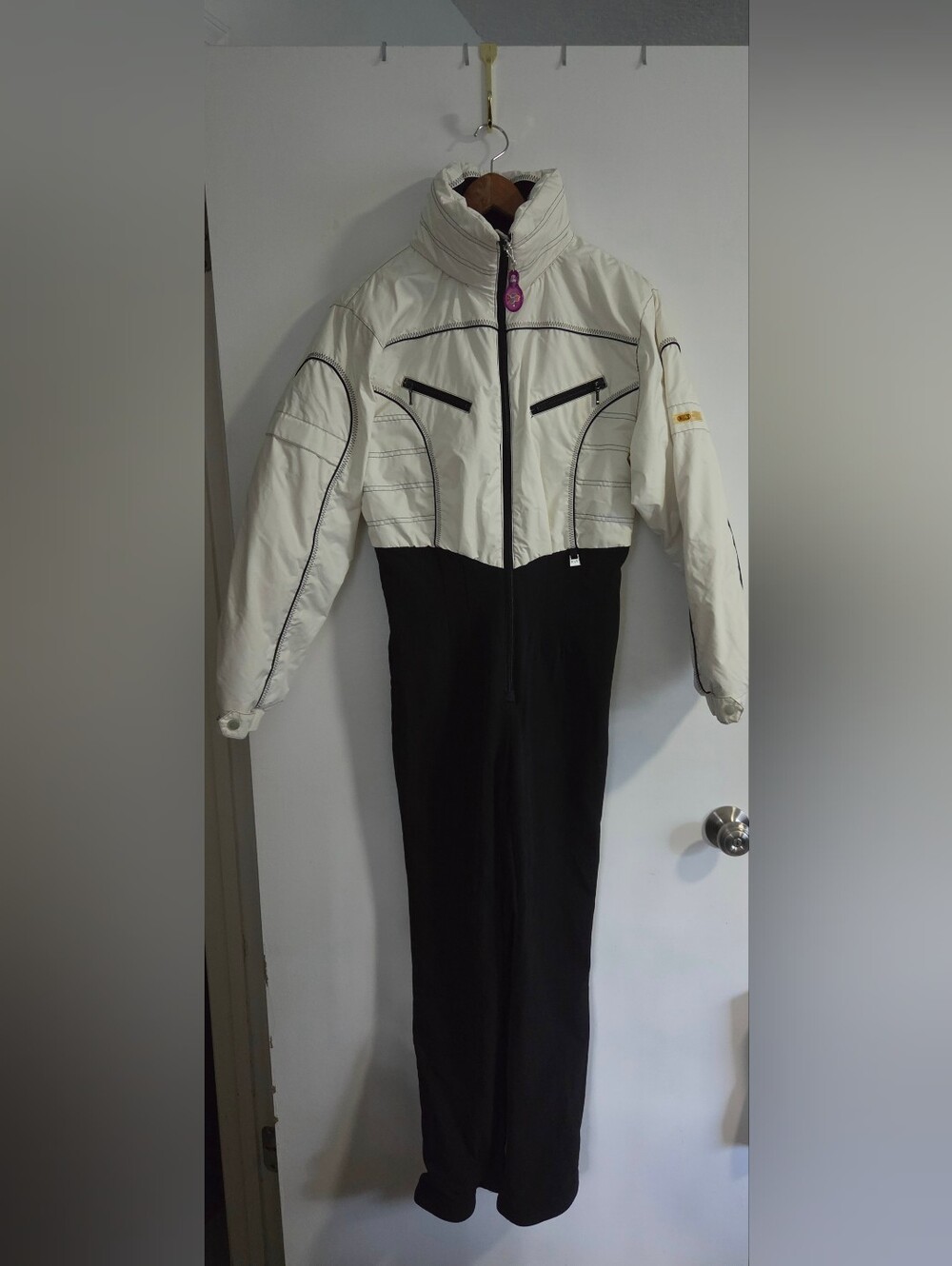 VTG NILS Skiwear Womens 10 One Piece Snowsuit Jumpsuit White/black